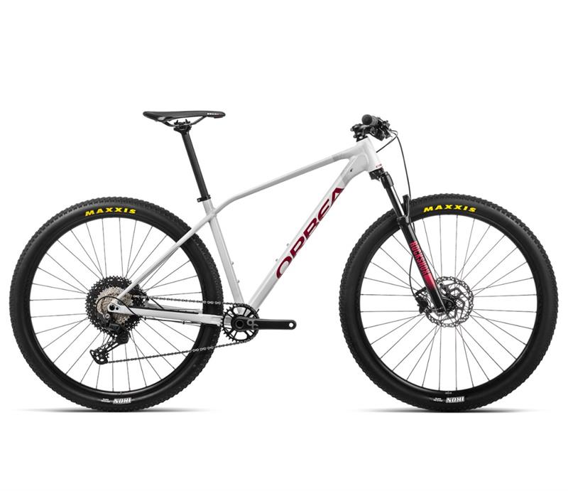 3032409-orbea_alma_h30_xl_bla-roj-_white_grey_-_metallic_red_glo