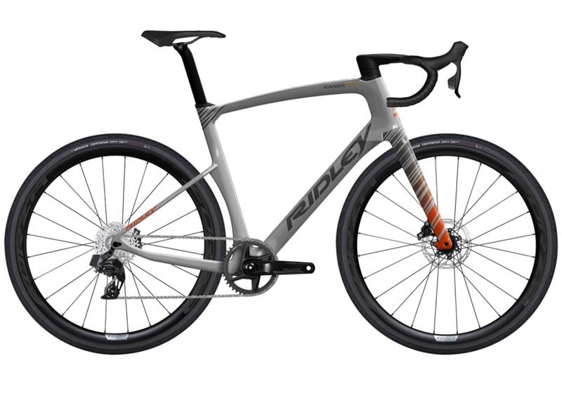 0035998-ridley_fast_rival_xplr-_zilver-oranje-grey-_2023-_m