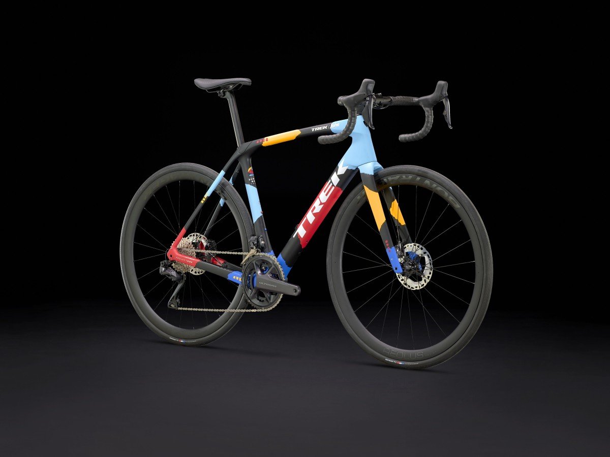TREK Domane SLR 7 gen 4 TREK BLACK 2025 62 Carlo Boonstra de Fietsspecialist